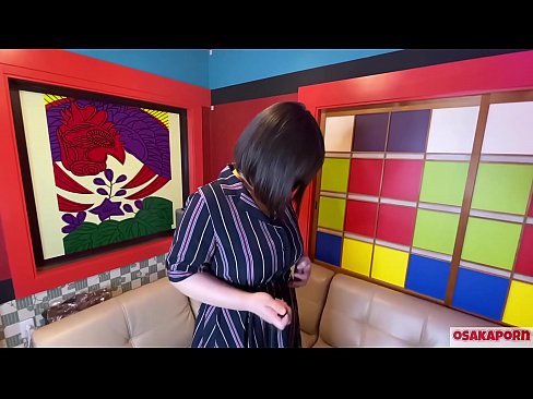 ❤️ Kuti Japonè ak gwo tit masturbe ak jwèt sèks epi li gen yon orgasm. Li pale nan yon entèvyou sou eksperyans mèrdik li. Tèt gwo ak chat pwale plen jemi byen fò. Osakaporn Videyo pònografi nan pònografi ht.filmepornonline.ru ❤